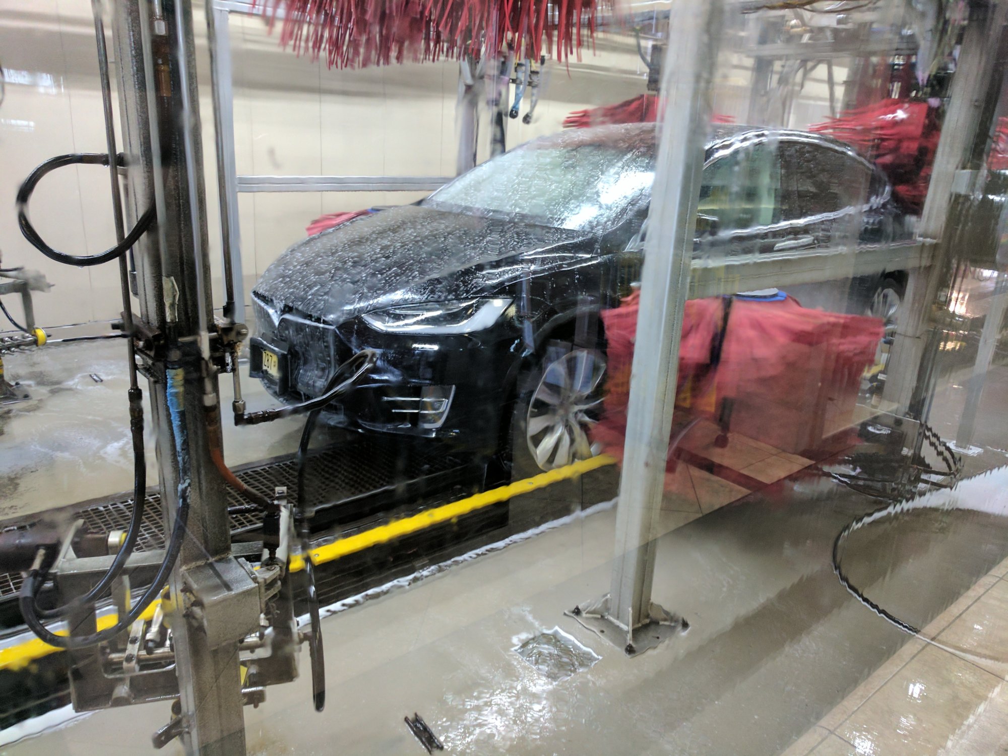 Are Automatic Car Washes a Good Idea?