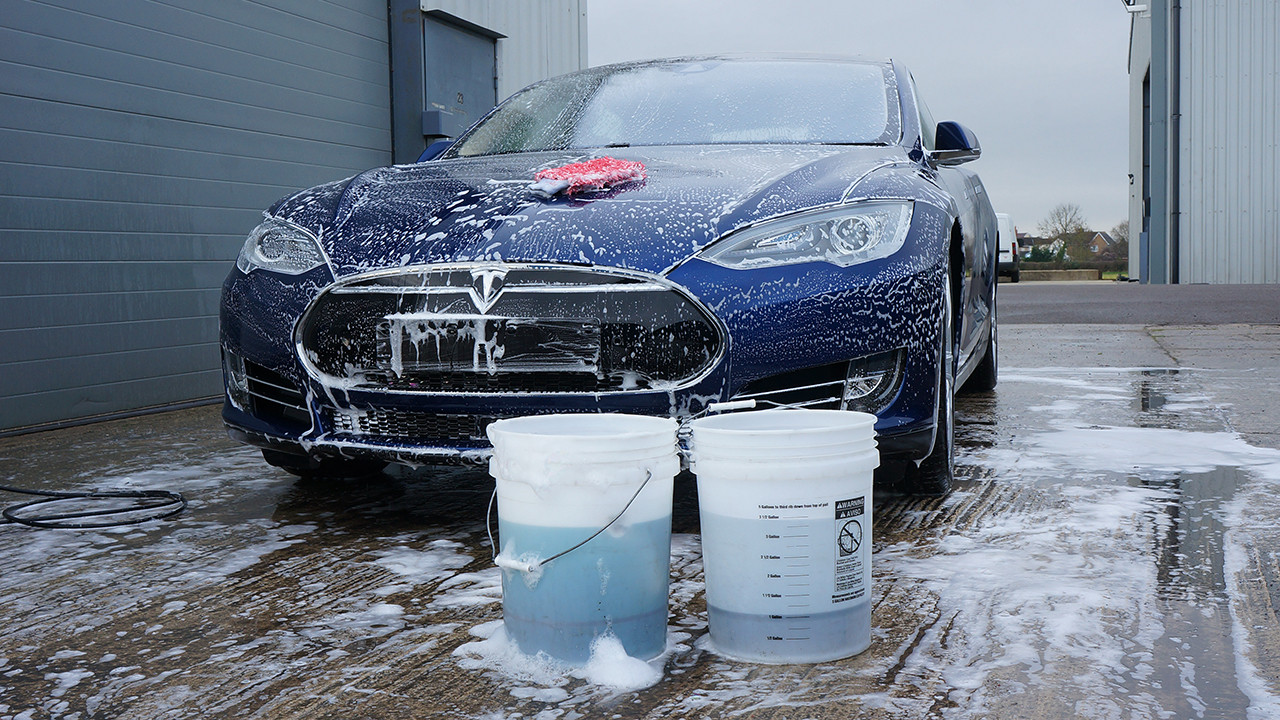 Tesla Car Wash - WashMyT.com