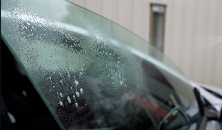 Any recommendations for glass cleaners that will leave my windshield with  water beading down instead of like this?! : r/TeslaLounge